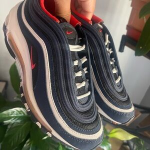 NIKE AIR MAX 97 (GS) • Size 4Y